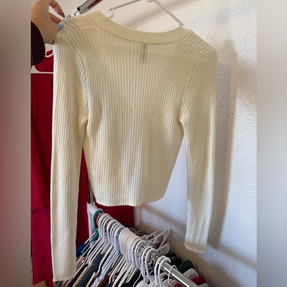H&M Cream Ribbed Cardigan - Picture 2 of 3
